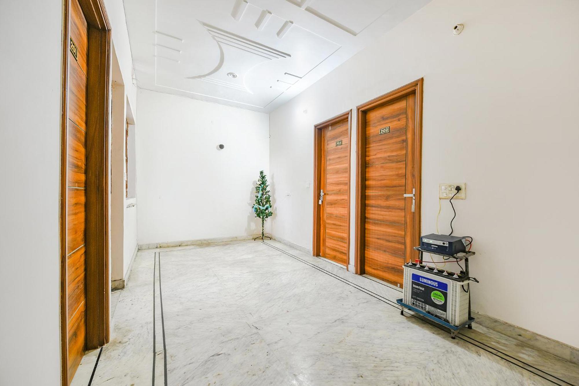 Fabhotel K9 Stay Лудяна Екстериор снимка